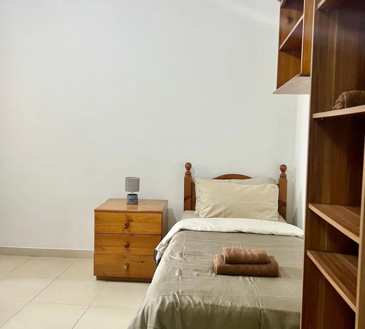St Julian'S 3 Bedroom - 10 Mins From The Sea Saint Julian's 0*,  Malta